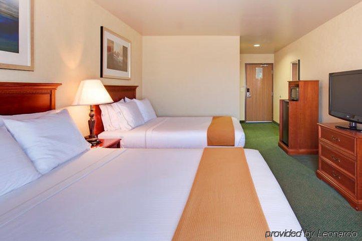 Holiday Inn Express Tehachapi By Ihg Exteriör bild
